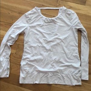 Gap athletic top